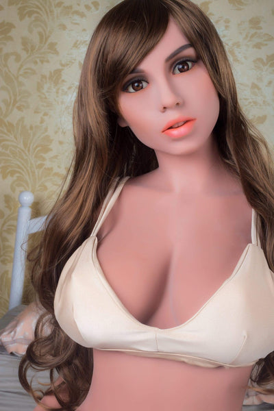 Love doll réaliste YL Doll 148 cm - Angélique gourmande au visage innocent