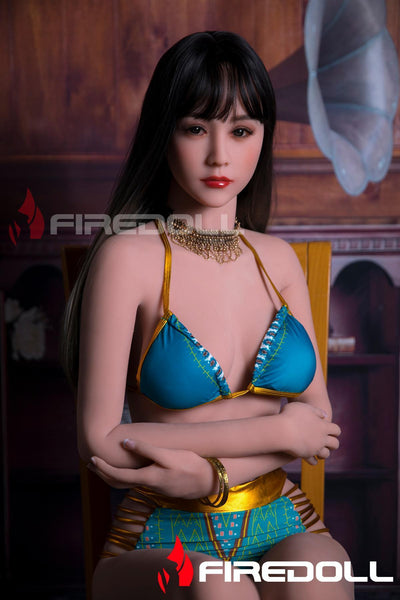 Realdoll en stock Fire Doll 166 cm bonnet C - Amia belle asiatique