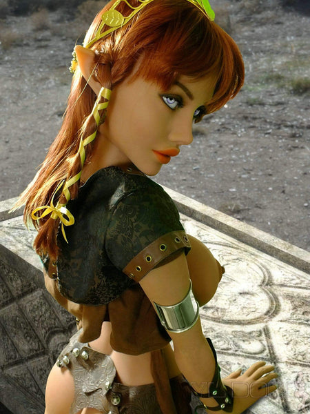 Realldoll YL Doll 148 cm - Lana Elfe Guerrière